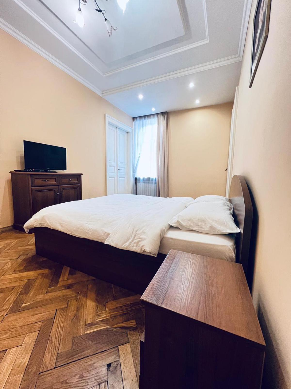 Petra Doroshenka19 Street Apartment Lviv Luaran gambar